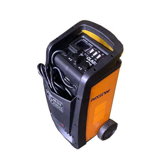 Phoceene Class 600 12/24v Battery Charger with Jumer Start